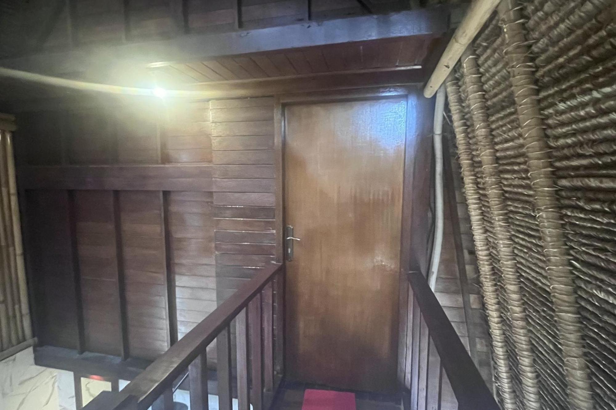 ホテル Rama Garden Lembongan エクステリア 写真