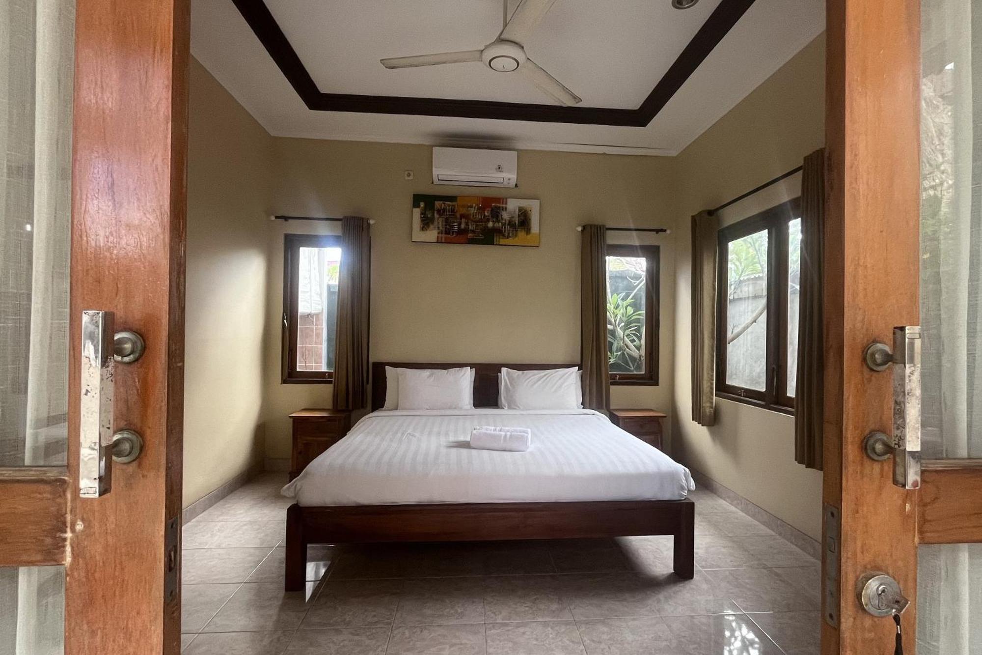 ホテル Rama Garden Lembongan エクステリア 写真